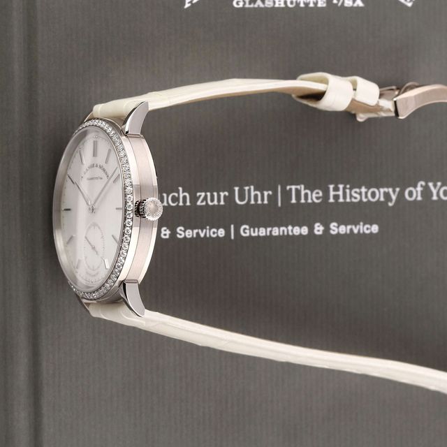 A. Lange and Sohne Saxonia 840.029 Image 3